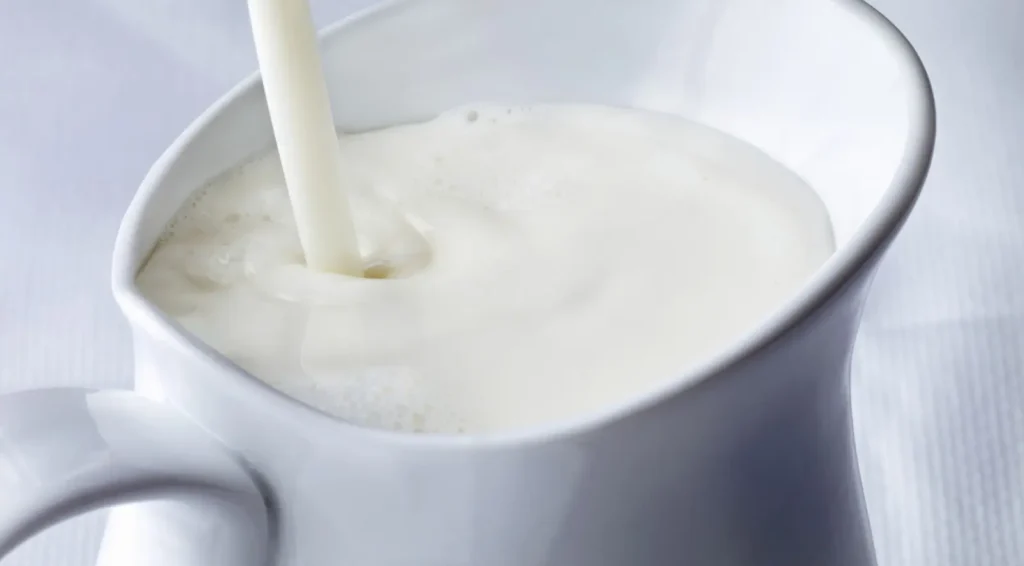Τρόμος με το γάλα - Δείτε τι θα συμβεί ακόμα κι αν μειωθούν οι τιμές